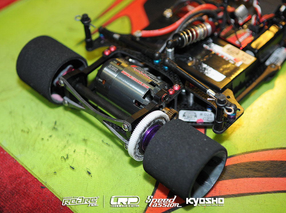 http://events.redrc.net/wp-content/gallery/2010-ifmar-istc-112th-scale-world-championships/sunv-dezigncarpetripper4-1.jpg