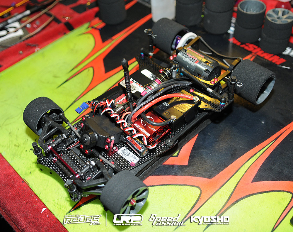 http://events.redrc.net/wp-content/gallery/2010-ifmar-istc-112th-scale-world-championships/sunv-dezigncarpetripper4-5.jpg