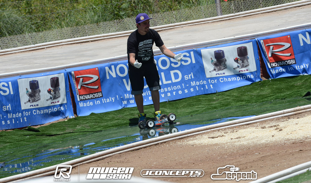 http://events.redrc.net/wp-content/gallery/2012-ifmar-18th-scale-buggy-world-championships/mon-vikwater.jpg