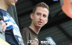 sat-andystand