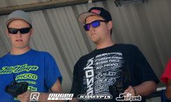 sat-kingstand_0